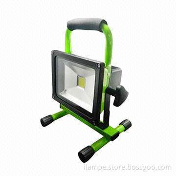 China Wholesale Outdoor 12V 10W LED Floodlight